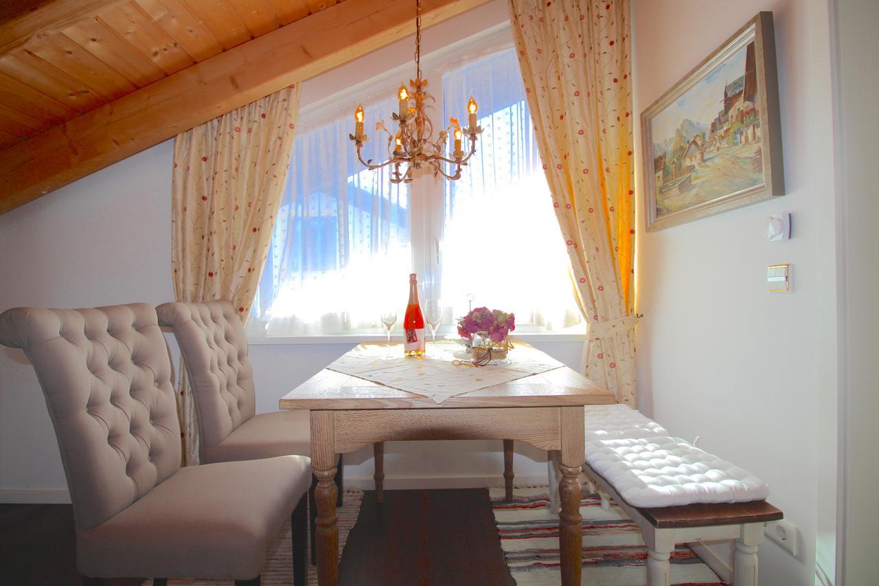 Himmelschloesschen & Rose Apartment